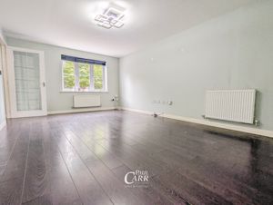 Lounge- click for photo gallery